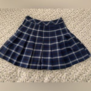 Skirt / light blue / trendy